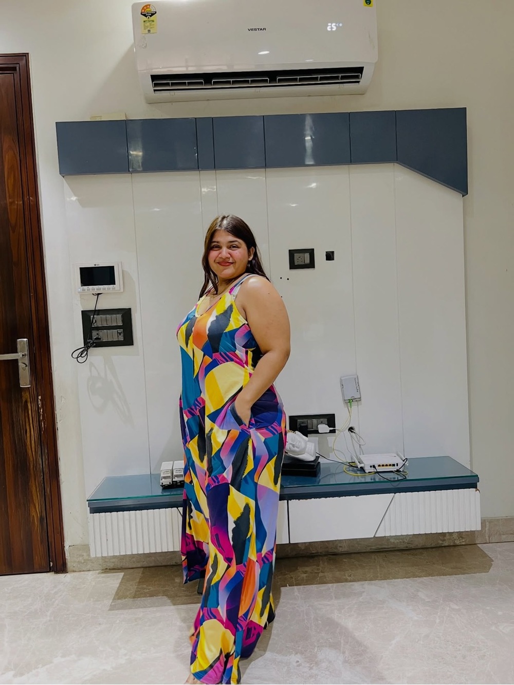 Sleeveless Multi-Color Abstract Print Jumpsuit with Pockets nwot